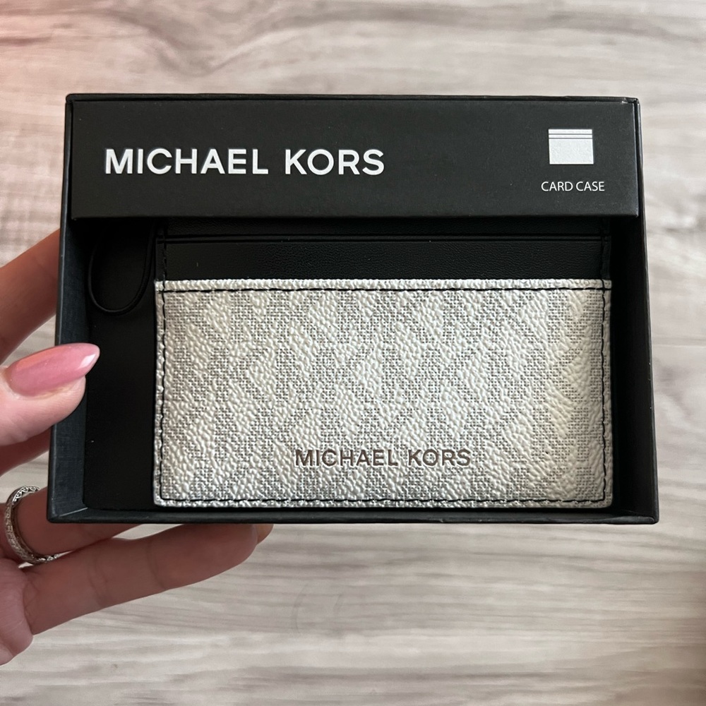 *NWT* Michael Kors Black + White Logo Card Case Wallet | NWT